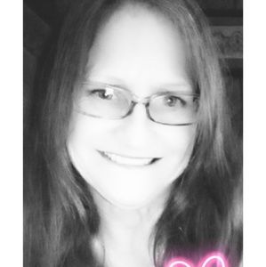 Meet your Posher, Michele